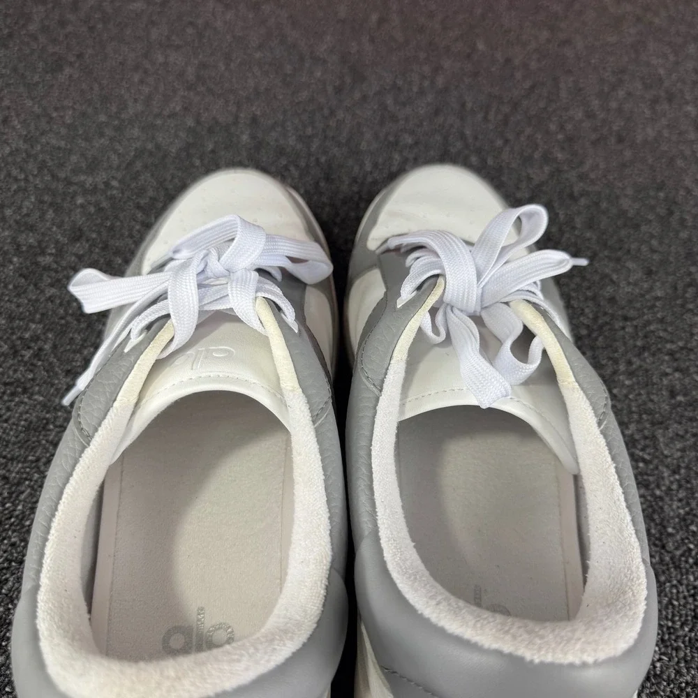 Alo Yoga Alo-X Sneaker Vegan Leather Grey White Mens 12.5 Womens 14 unisex